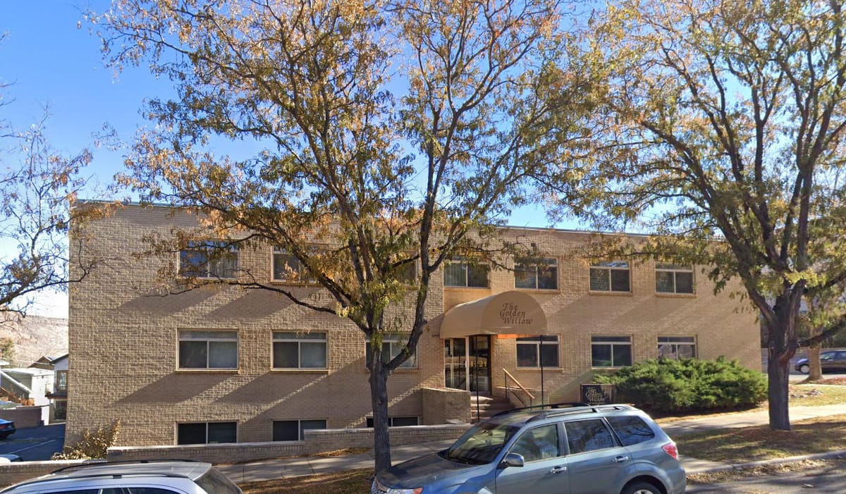 MidCentury Apartments