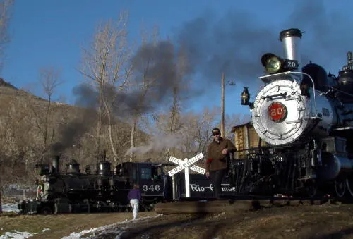 Quilts, Soddies, Spirits, and Advertising