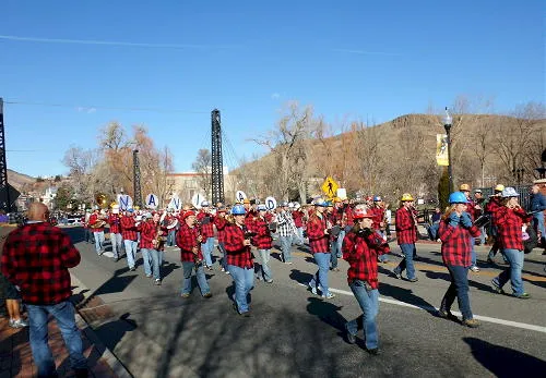 Seasonal Gaiety and a Long-Ago Murder