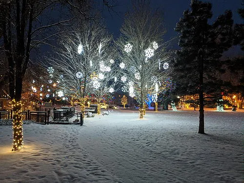 Night Lights, Wild West Tour, Holiday Art Mart, Brunch at the Rose, and the Hesteds Saga