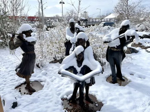 Frozen Musicians, Sustainability, and Flashy Signs