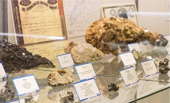 1-4PM Mineral ID Day @ the Mines Museum