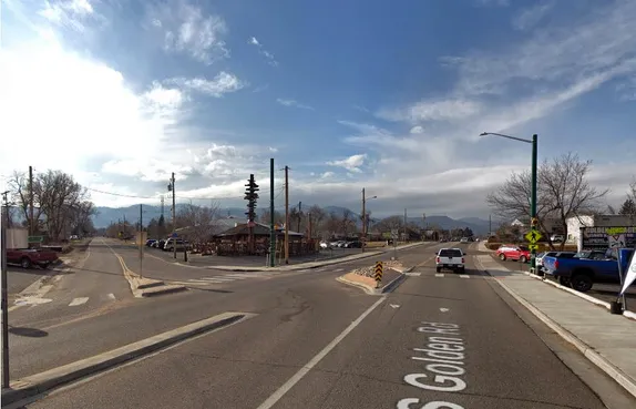 A Major-Looking Road