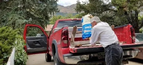 8AM-3PM Community Clean-up Days @ 1300 Catamount Drive