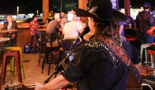 Live Music for Friday, Dec. 5th